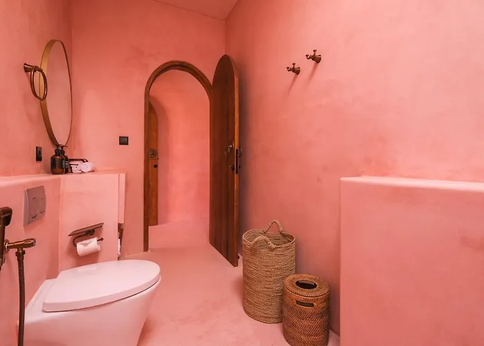 Villa Ella June *